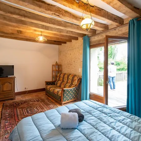 Campagne Apartament Mezeray